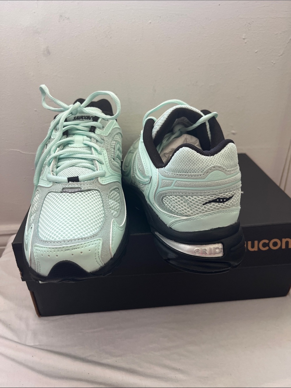 Saucony Women's Mint/Light Green Athletic Running Sneakers